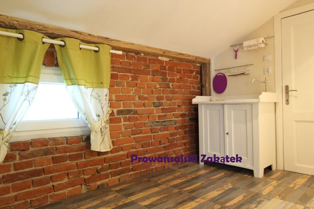 Apartamento Domek Podróżniczy Łódź Habitación foto