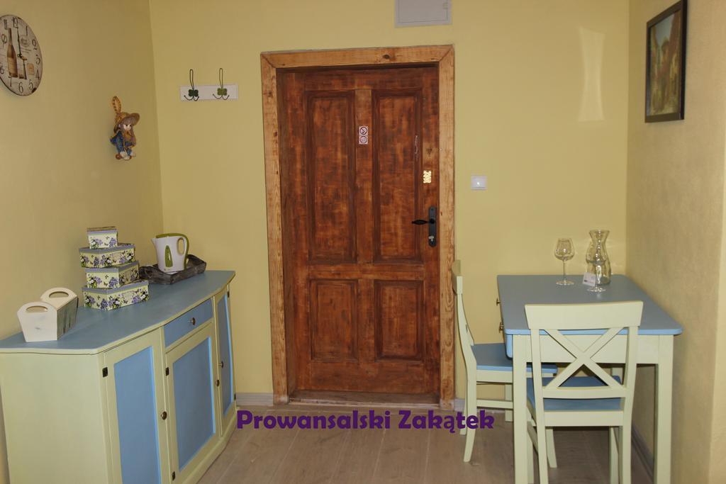 Apartamento Domek Podróżniczy Łódź Habitación foto